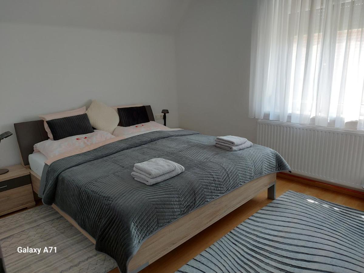 Ferienhaus Kaethe Klagenfurt am Woerthersee Dış mekan fotoğraf