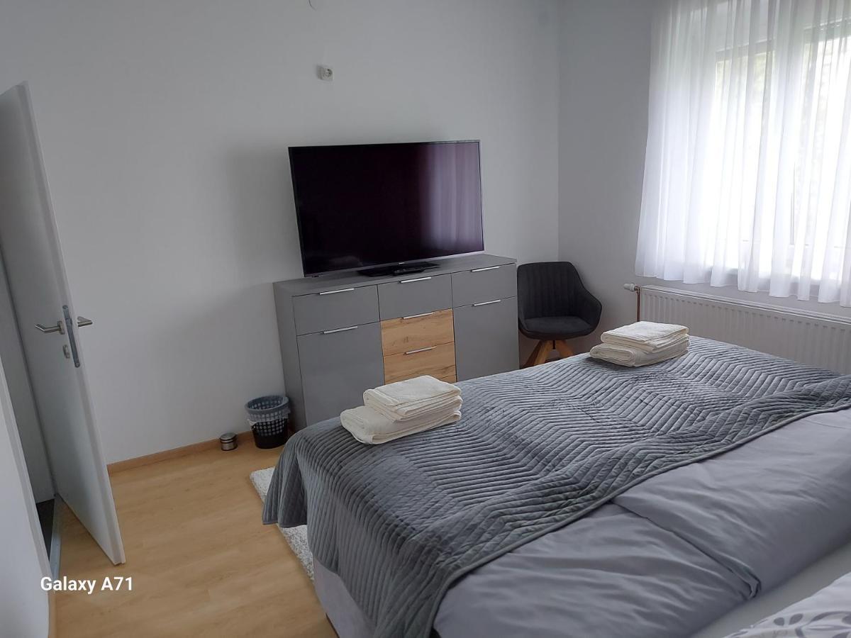 Ferienhaus Kaethe Klagenfurt am Woerthersee Dış mekan fotoğraf